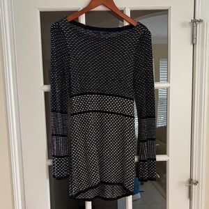 White House Black Market black and gold sweater tunic